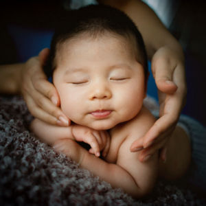 Iinfant massage